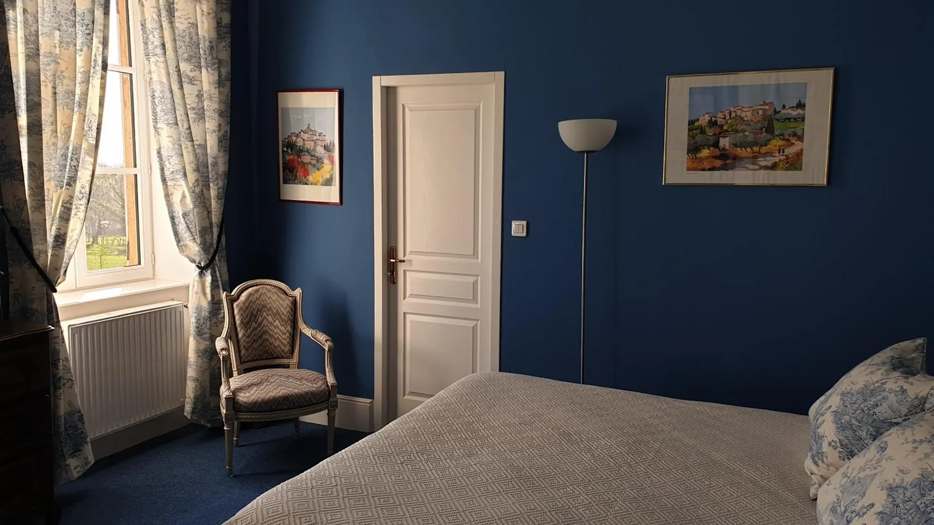 Holiday home Chateau De Colombier Saint-Julien